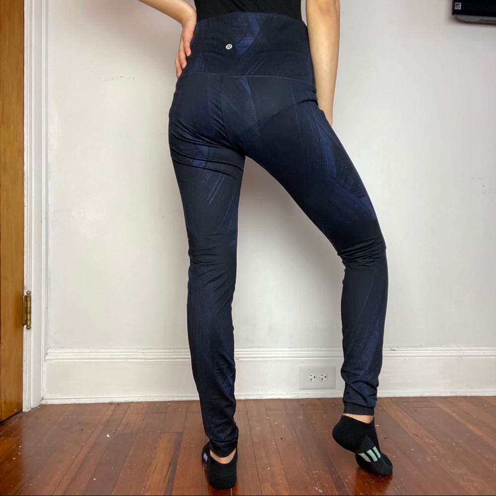 Lululemon Athletica Patterned High-Rise Yoga Pant